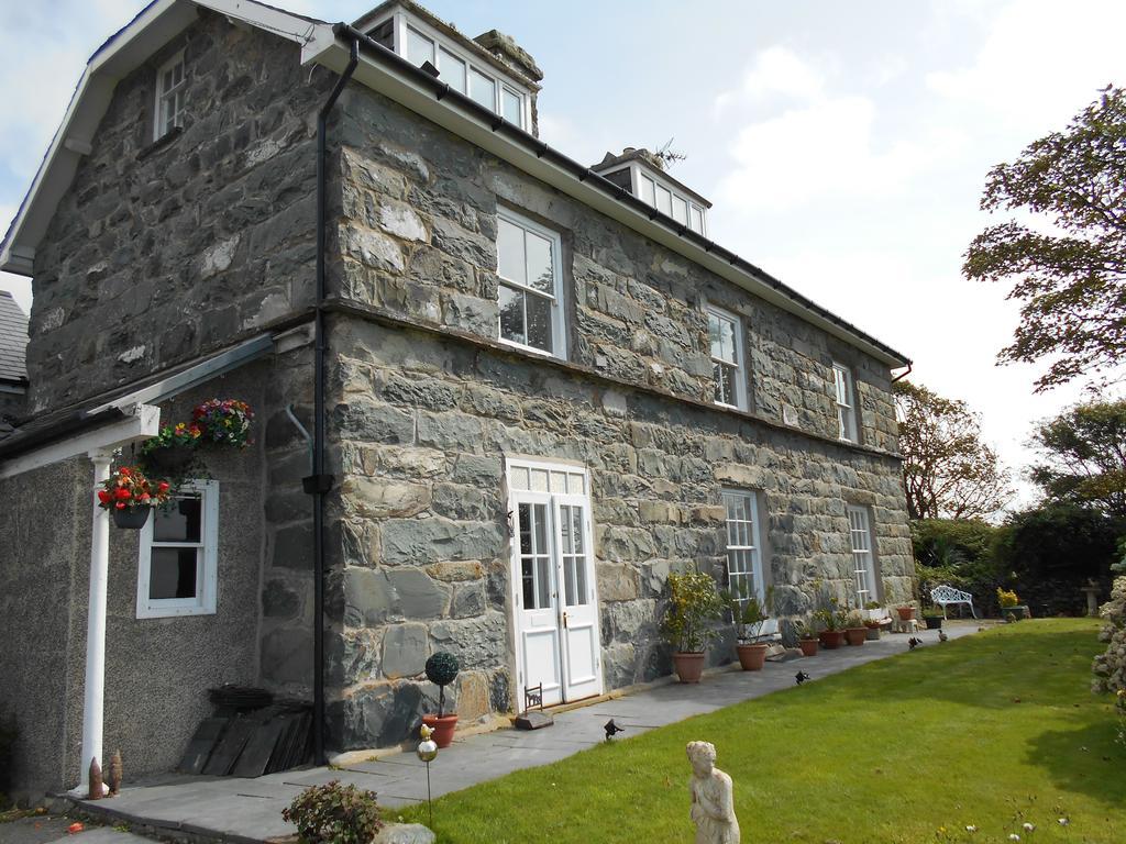 Hendre Clochydd Hall Llanaber Esterno foto