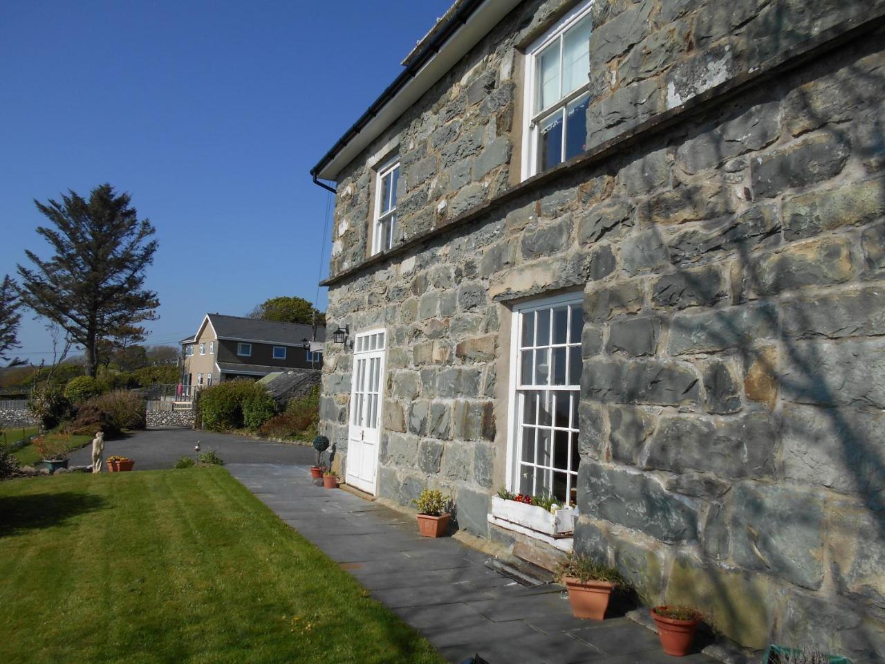 Hendre Clochydd Hall Llanaber Esterno foto